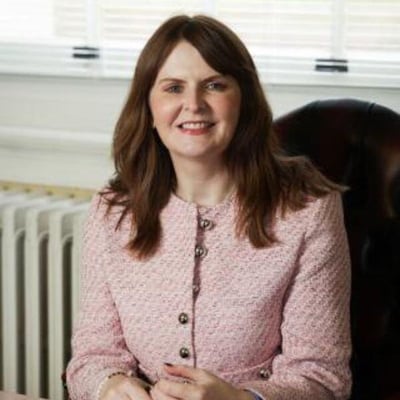 Dr Caoimhe Archibald